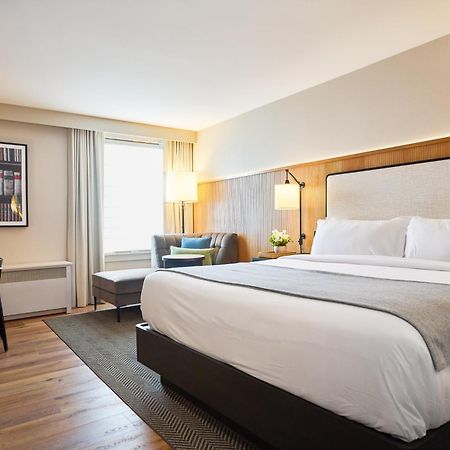 Hotel The Watershed Norwalk Exteriér fotografie